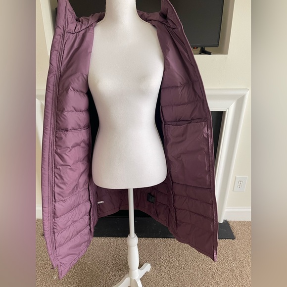 NEW The North Face Women's Aconcagua Parka - Picture 10 of 14